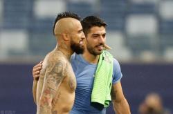 LOL决赛-智利碾压墨西哥，戈麦斯统治全场