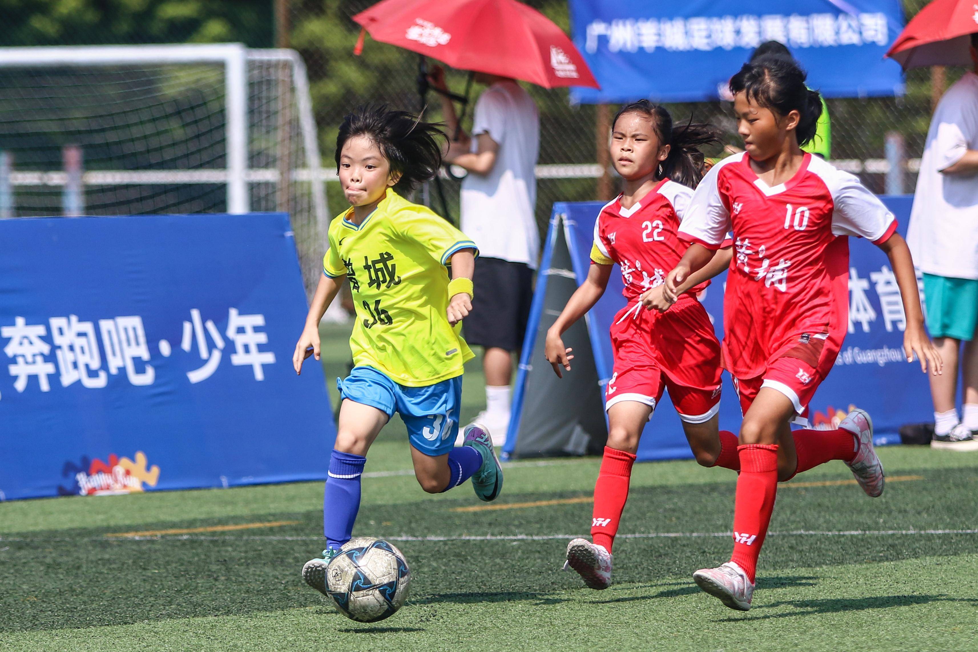 足球盛事：女子足球赛事燃情上演的简单介绍