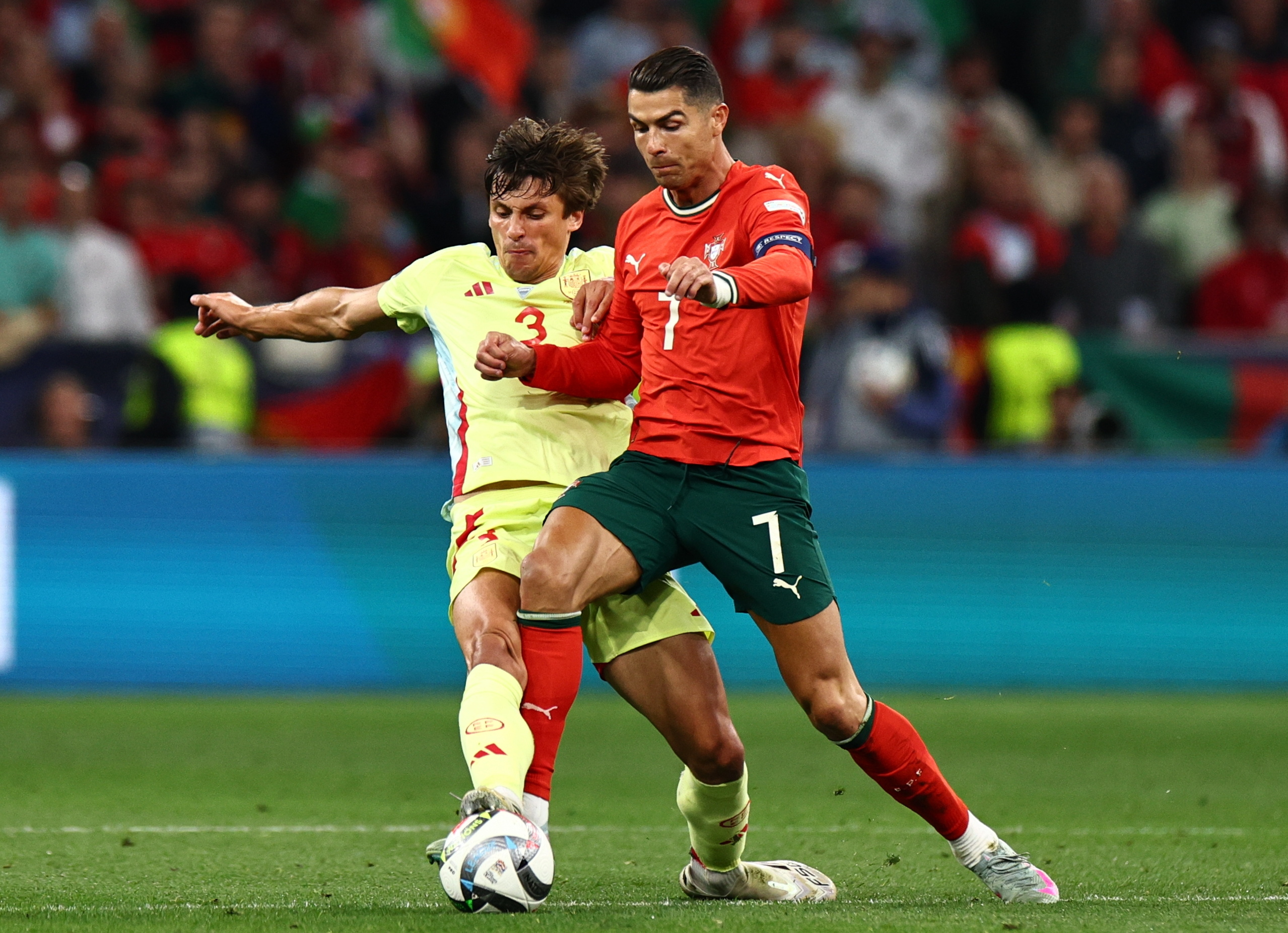 关于葡萄牙豪取胜利，成功晋级欧洲杯预选赛决赛的信息