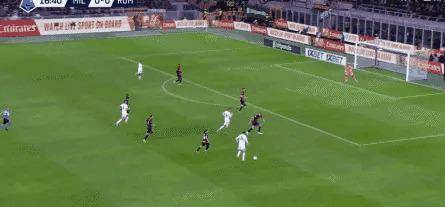 哥伦比亚横扫AC米兰，加维点燃赛场