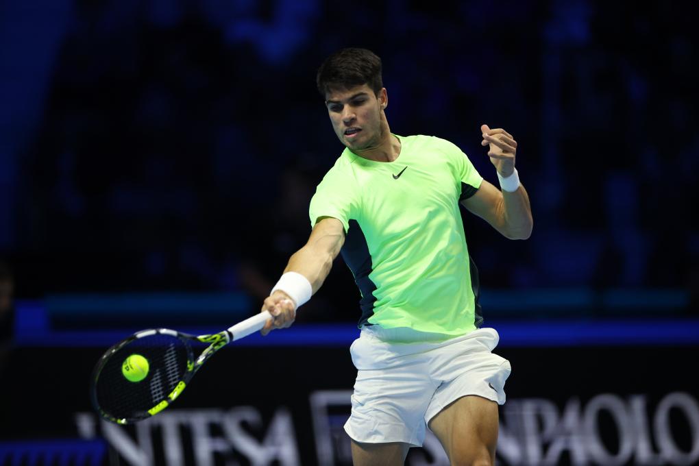 年终总决赛横扫ATP总决赛，阿尔卡拉斯扛起全队