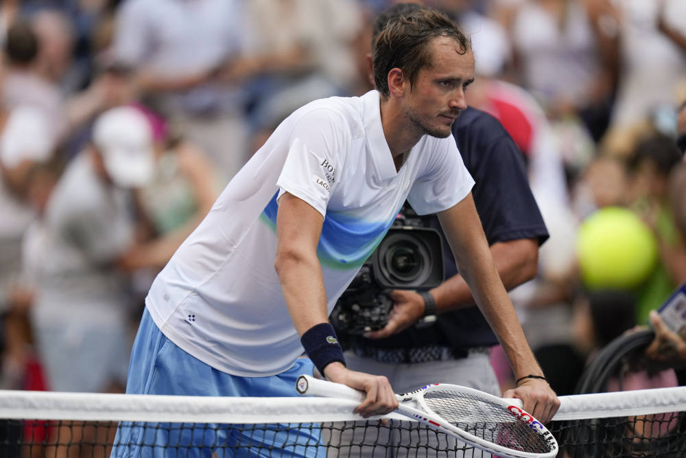 拉沃尔杯横扫蒙特卡洛大师赛，梅德韦杰夫关键制胜