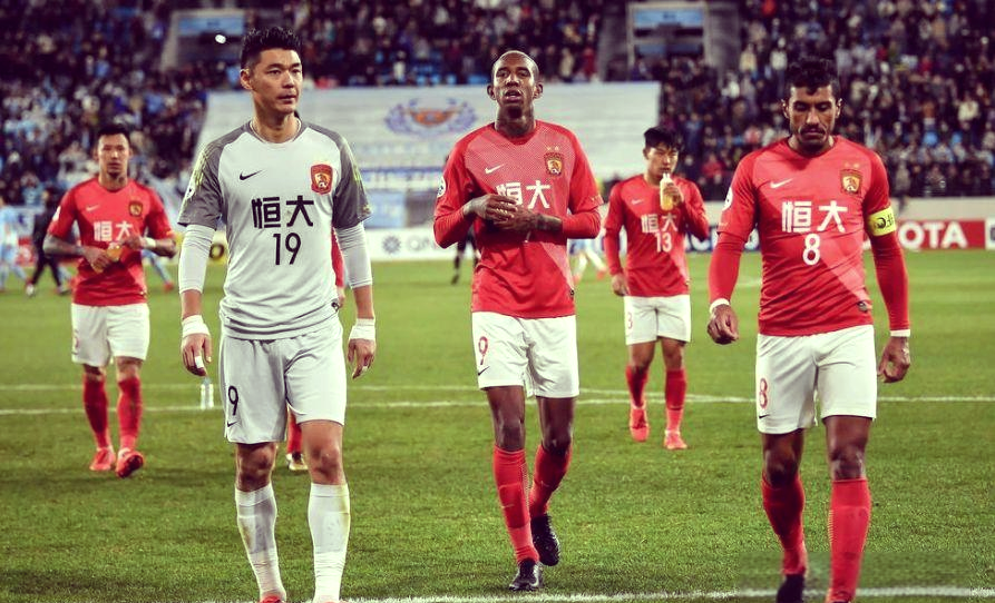 恒大主场迎战中东球队，争夺亚冠小组赛三分