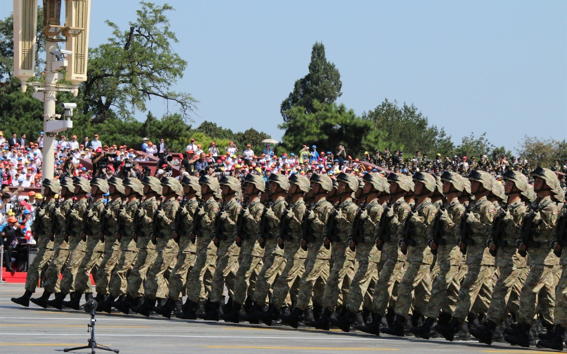 哈利伯顿单骑难救主，快船铁血末节终结火箭连胜野望