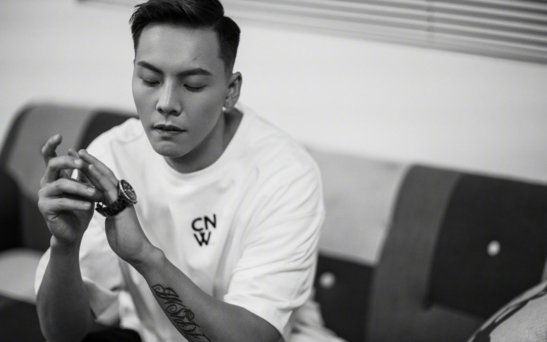 塞维利亚绝杀加纳,莱奥封神,一秒钟从地狱到天堂的唯一剧本